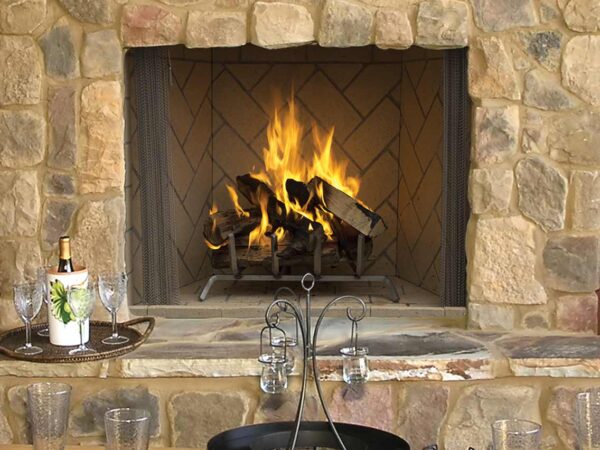 Superior WRE6000C Outdoor Fireplace