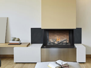Montigo Divine Bay Gas Fireplace