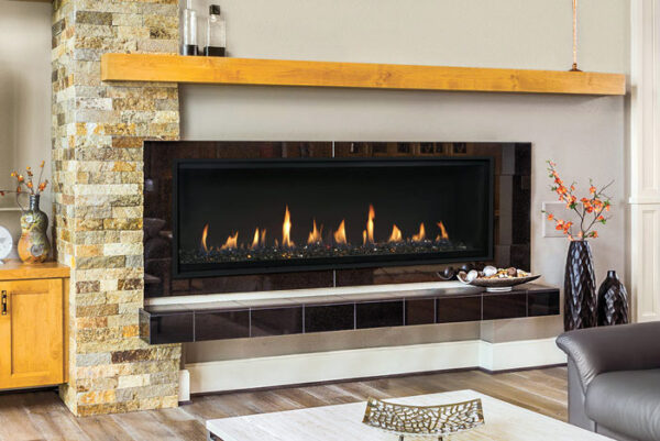 Superior DRL4000 Contemporary Linear Direct Vent Gas Fireplace